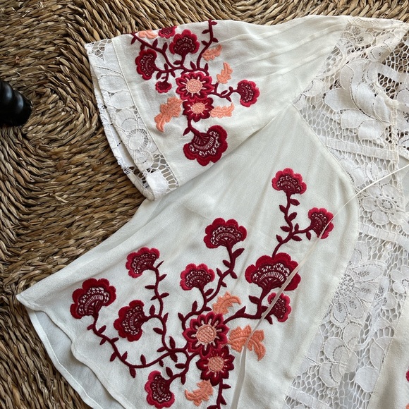 For Love & Lemons embroidered top - Picture 2 of 5